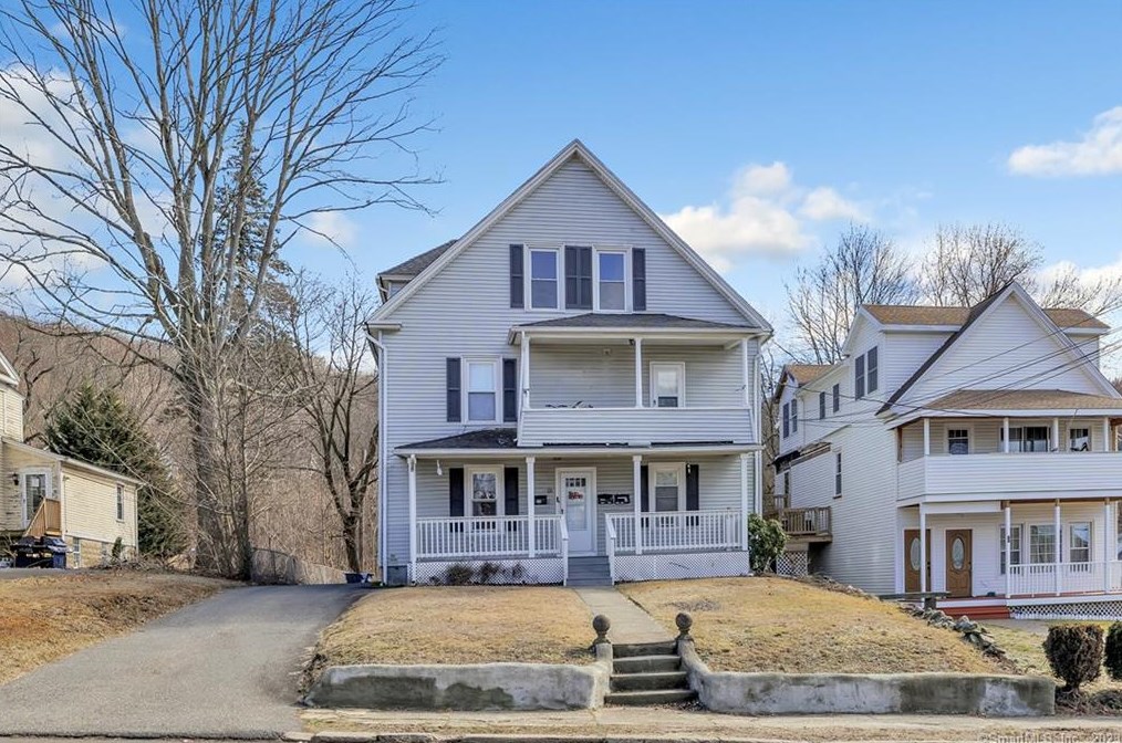 21 Elm St #3, Ansonia, CT 06401
