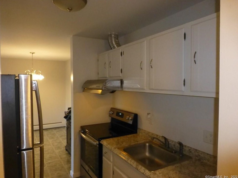 163 Sheraton Ln #163, Norwich, CT 06360