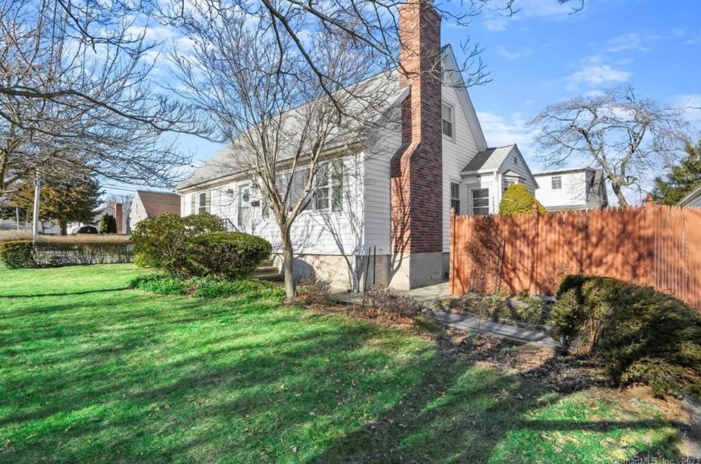 227 Renchy St, Fairfield, CT 06824