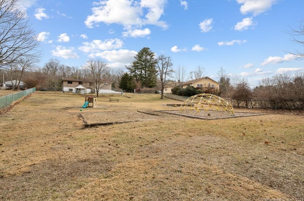 6 Old Willimantic Rd, North Windham, CT 06235