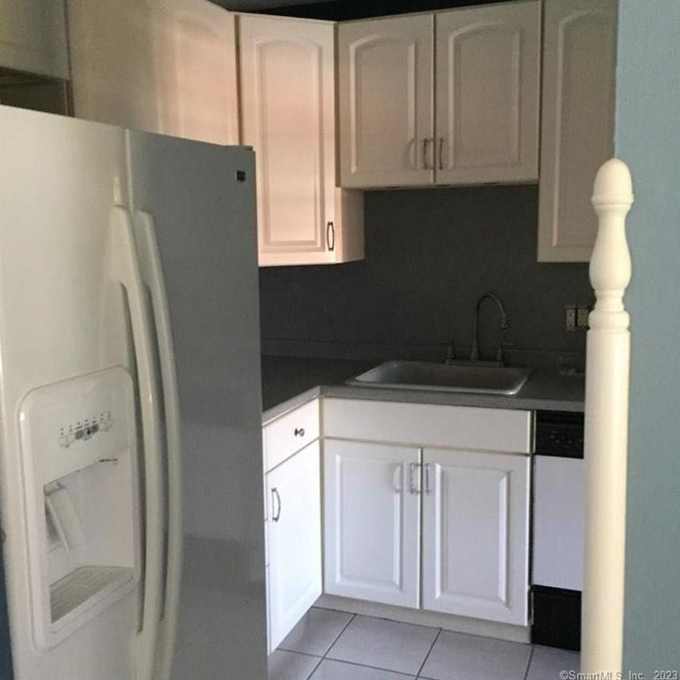 50 Greenhouse Rd #2c, Bridgeport, CT