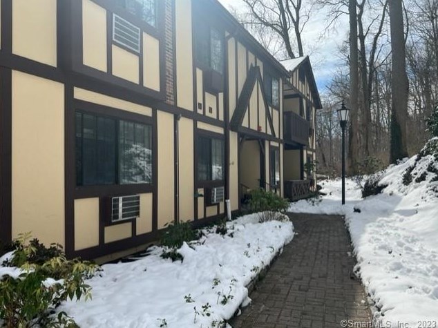 125 Warner Hill Rd #63, Stratford, CT 06614