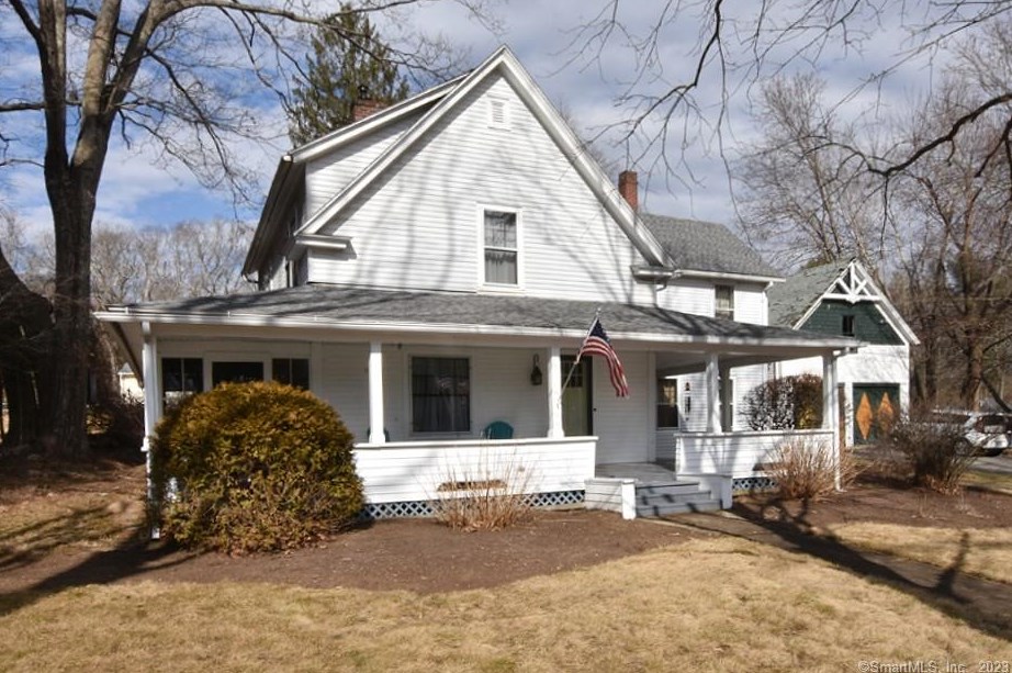184 Walnut, Putnam, CT 06260