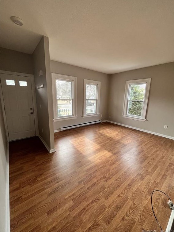 210 Main St Unit 210, Unionville, CT