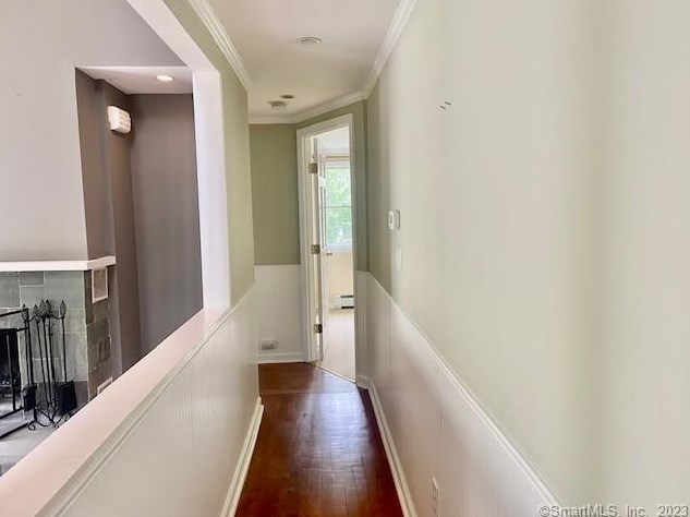 23 Hickory Dr, Westport CT  06880-3807 exterior