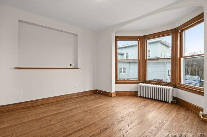 49 Andrew Ave, Union City CT  06770-4309 exterior