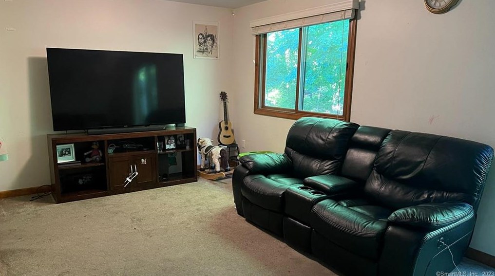 15 Oak Forest Dr #5, Manchester, CT