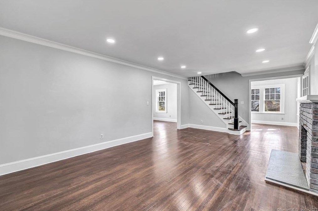 6290 Main St, Bridgeport, CT 06611