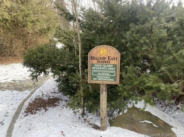 14 Hill Top Rd, Morris, CT 06763