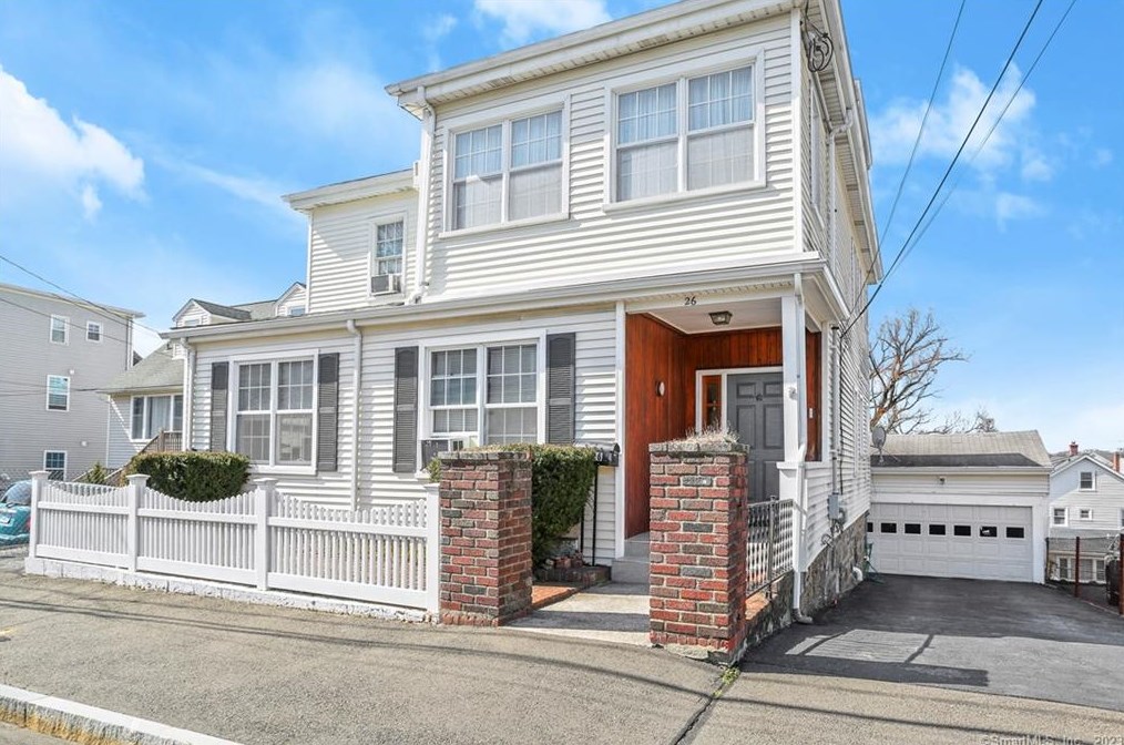 26 Alexander St, Greenwich, CT 06830