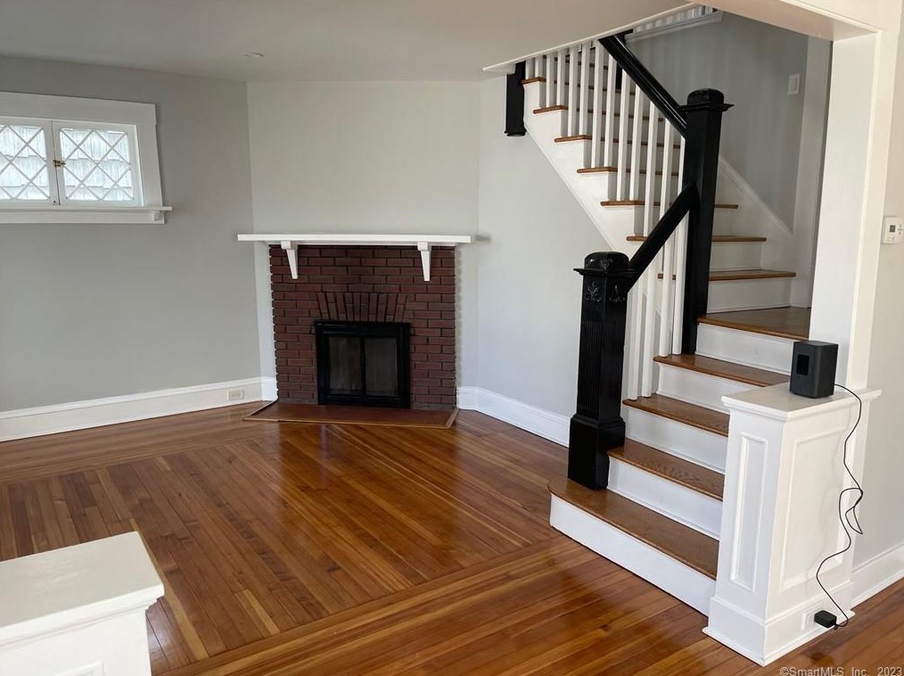 18 Victory St, Bridgeport, CT 06606