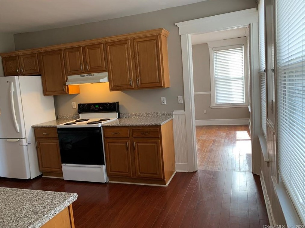 33 May St, New Haven, CT 06511