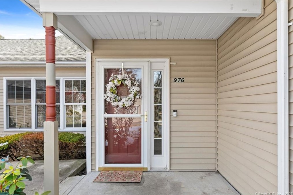 976 Pleasant Valley Rd #976, Wapping, CT 06074