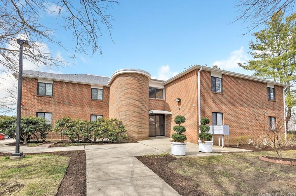 685 Success Ave #6, Stratford, CT 06614