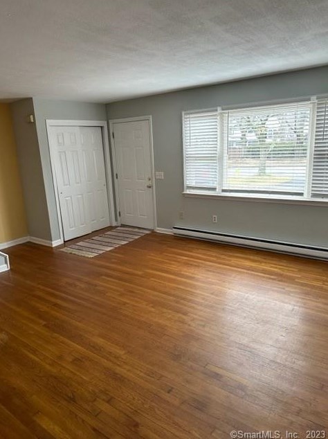 98 Harbor Dr, Stamford, CT 06902