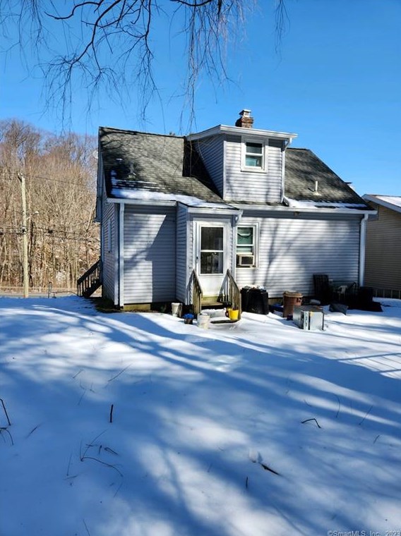 521 New Litchfield St, Torrington CT  06790-6246 exterior