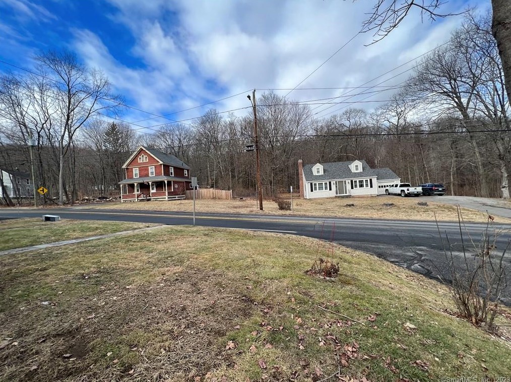 139 Boyd St, Winsted CT  06098-1405 exterior
