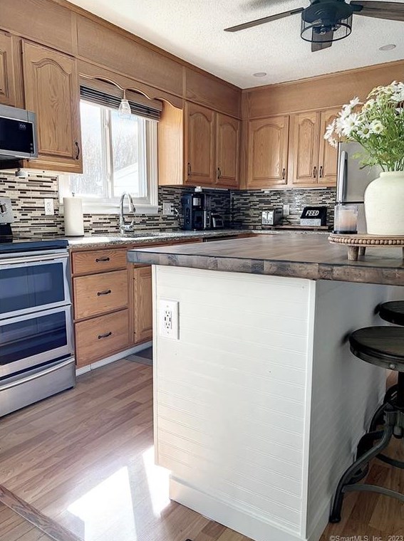 115 Rice Rd, Meriden CT  06450-7213 exterior