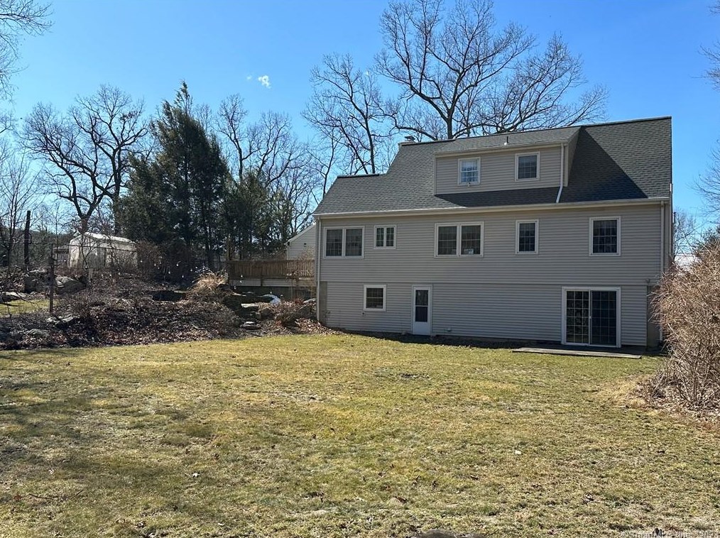 55 Candlewood Lake Rd, Brookfield Center, CT 06804