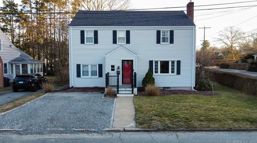 3 Boulevard Ct, United States Coast Guard Ac, CT 06320