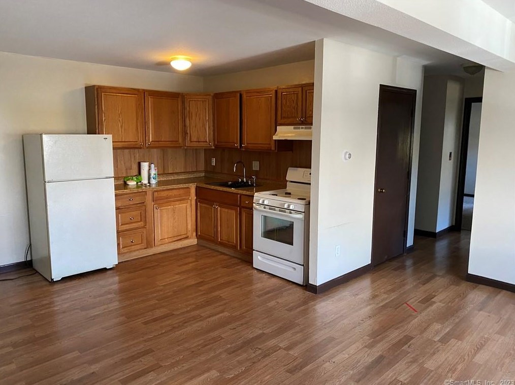39 Washington St #101, Bristol, CT 06010