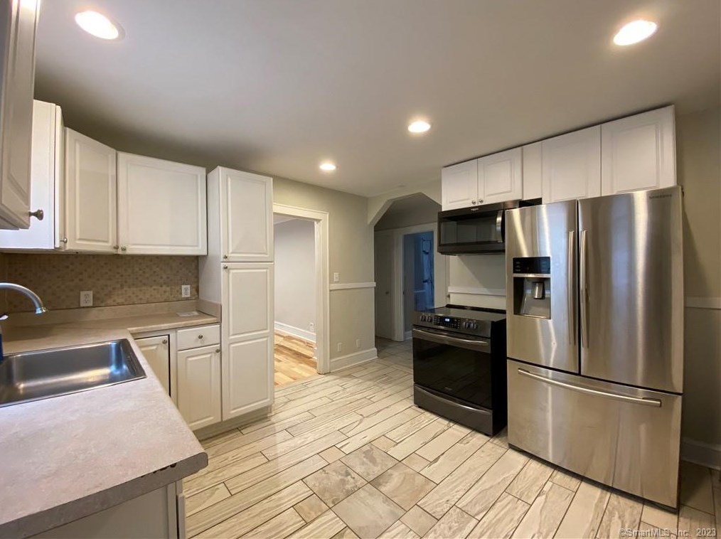 143 Calhoun St #1st Floor, Torrington, CT 06790