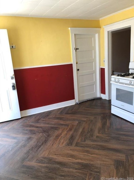 114 Pulaski St #1st Floor, Torrington, CT 06790