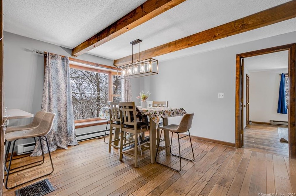 129 Mountain Spring Rd, Tolland CT  06084-2932 exterior