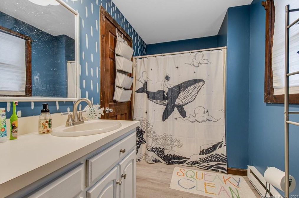 129 Mountain Spring Rd, Tolland CT  06084-2932 exterior