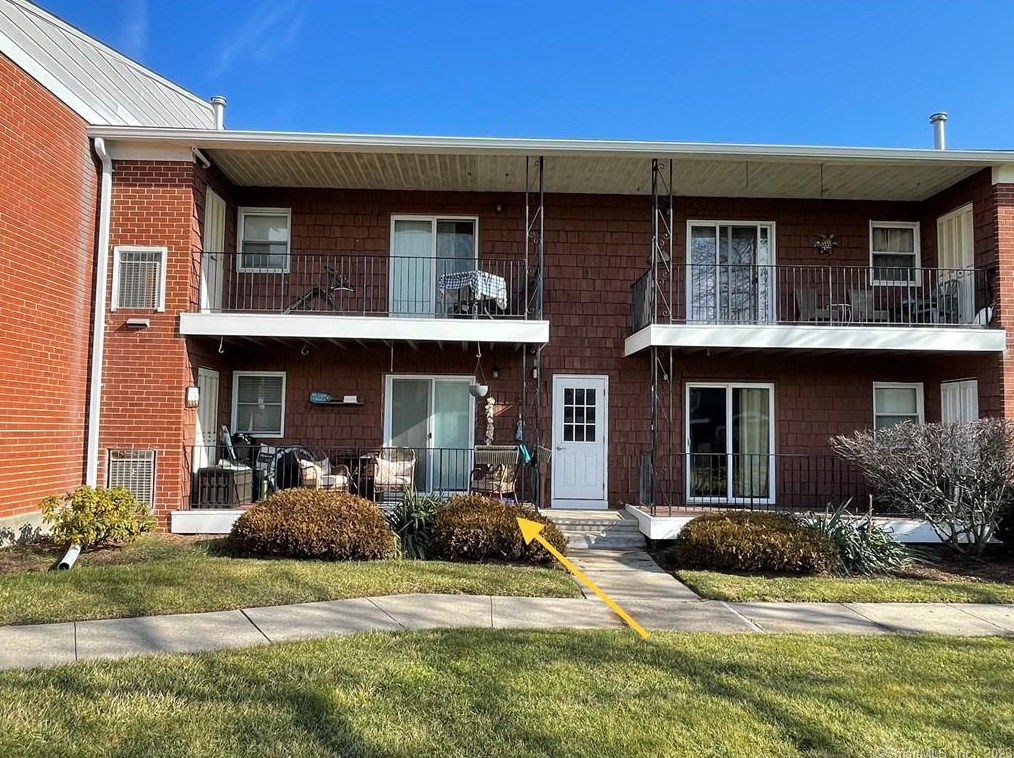 61 E Broadway #b, Milford, CT 06460