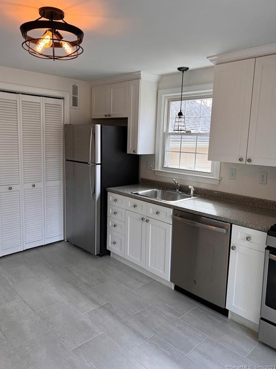 23 Addison Pond Rd Unit 23, Glastonbury, CT