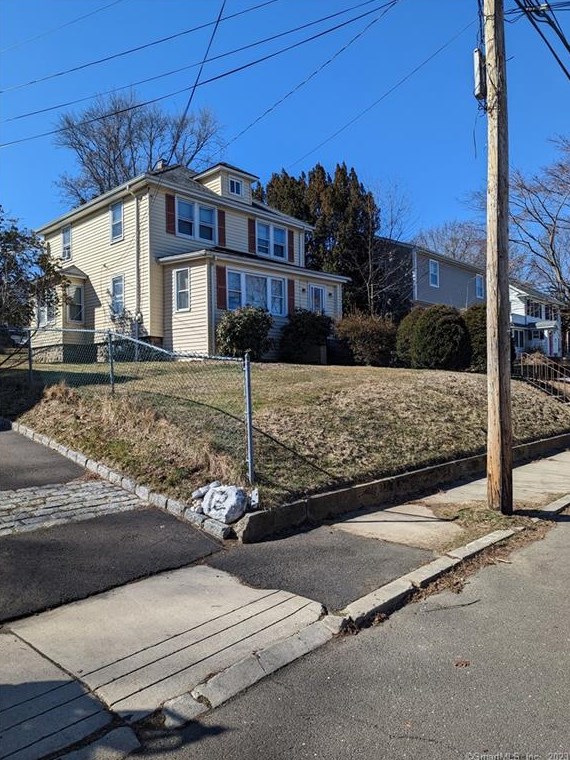 16 Hillside Ave, Stamford, CT 06902