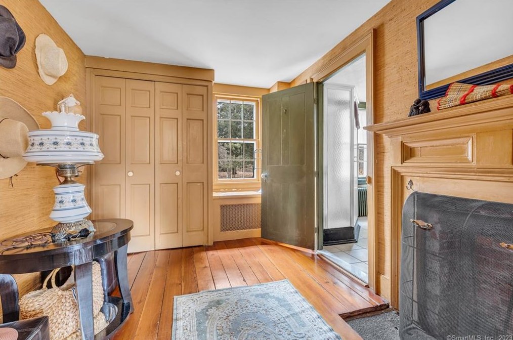 193 Horse Pond Rd, Madison CT  06443-2550 exterior