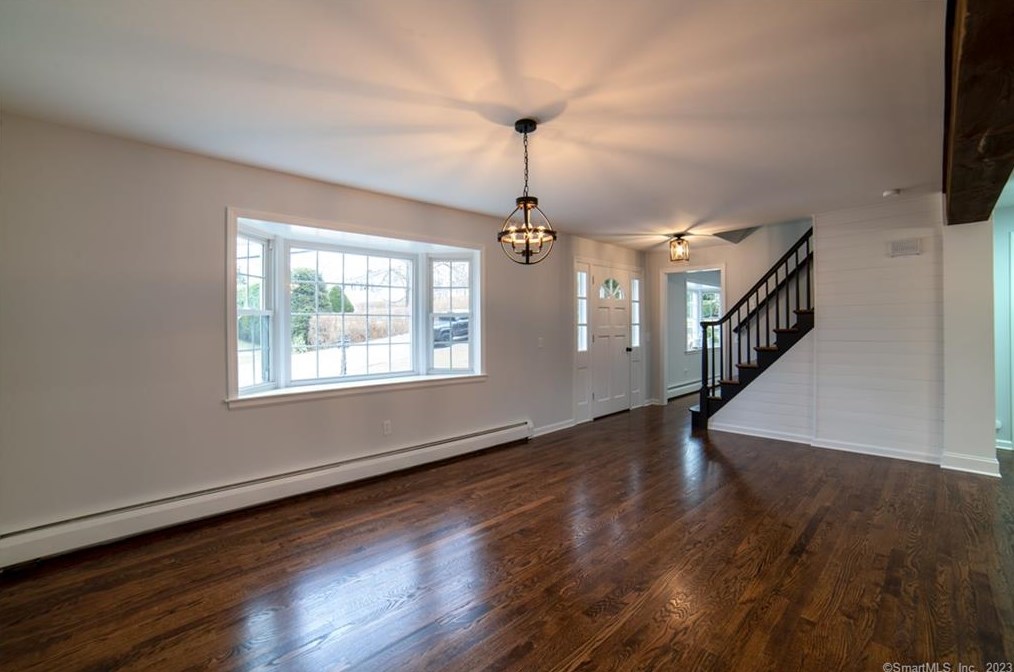 93 Lockwood Dr, Watertown CT  06795-2511 exterior