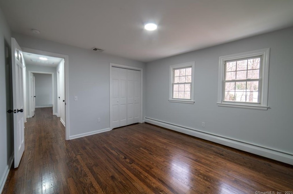 93 Lockwood Dr, Watertown CT  06795-2511 exterior