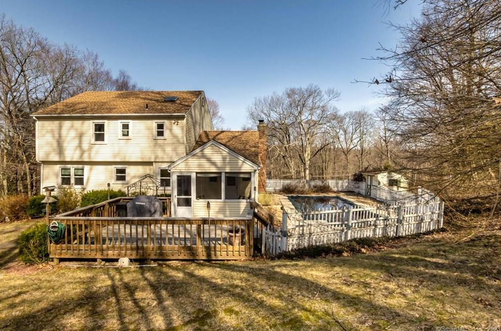62 Reservoir Rd, Northville CT  06776-3059 exterior