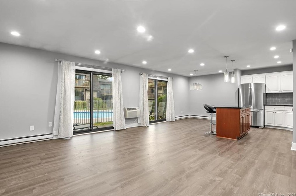 255 Strawberry Hill Ave #c8, Stamford, CT 06902