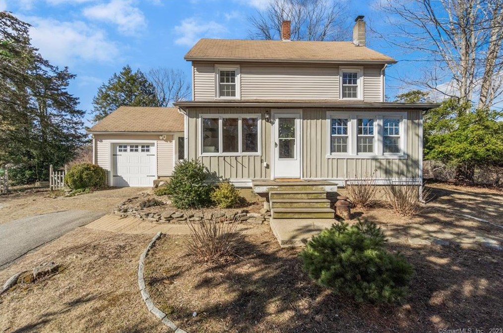705 Hartford, Colchester, CT 06420