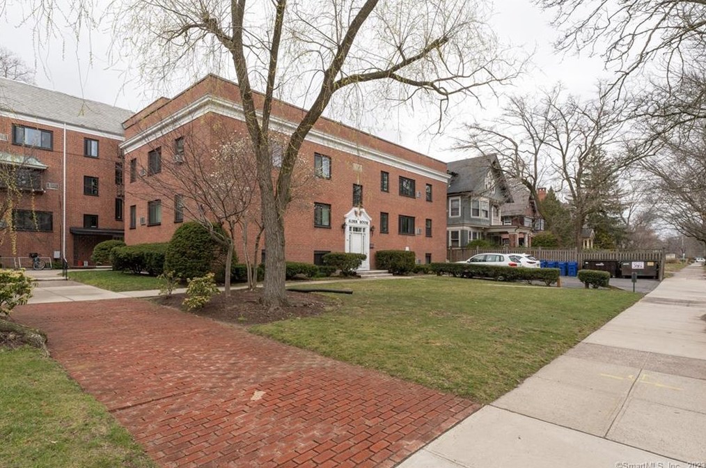 576 Whitney Ave #j1, New Haven, CT 06511