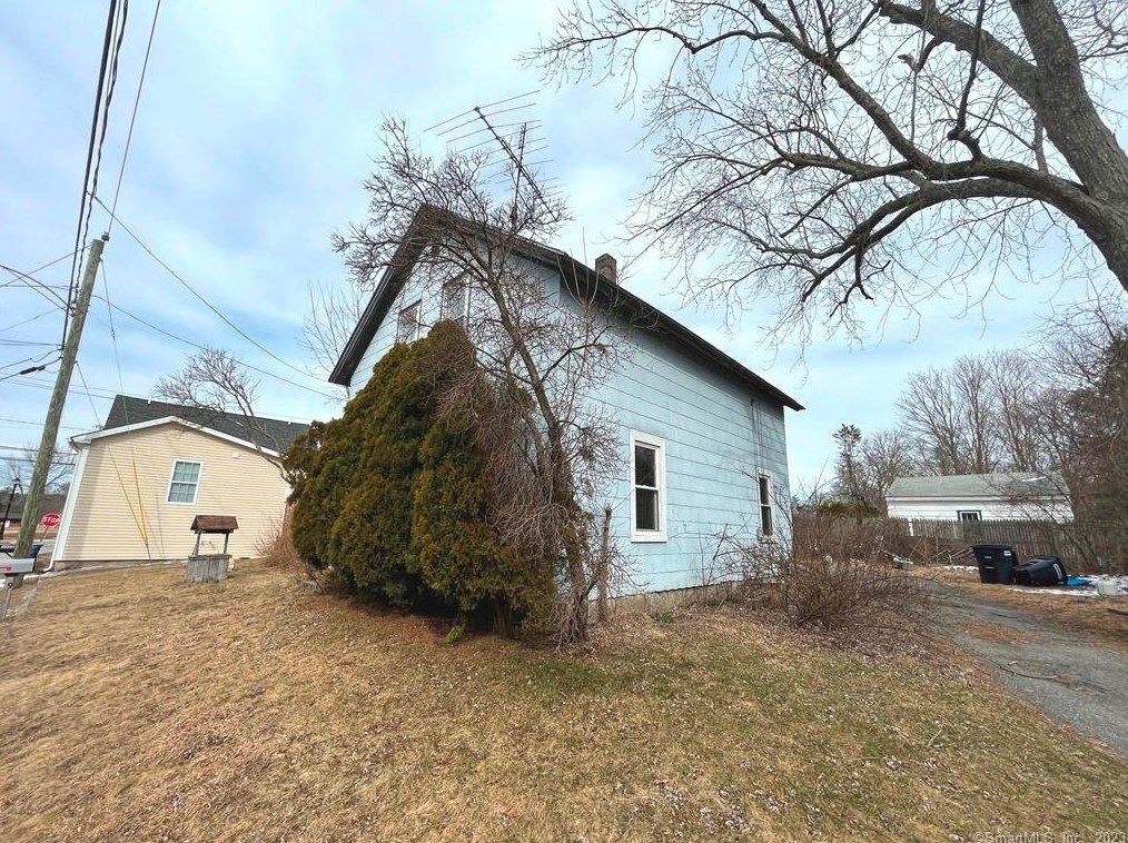 9 Lillibridge, Norwich, CT 06384