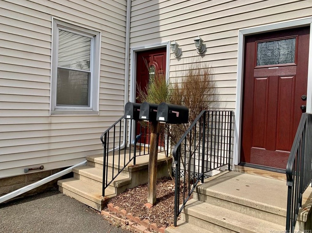 20 5th Ave #3c, Danbury, CT 06810