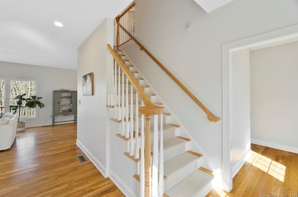 301 Warpas, Madison, CT 06443