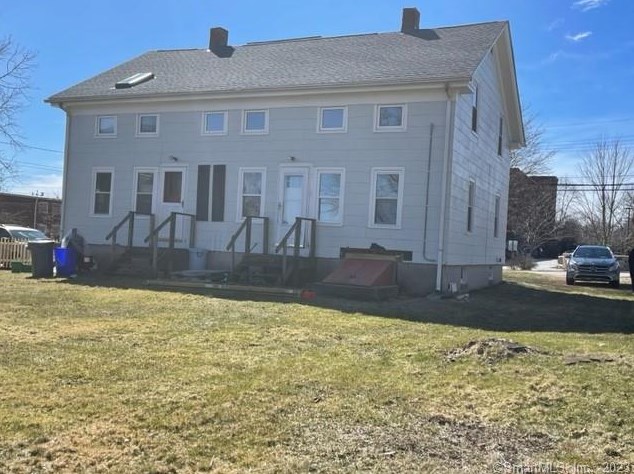 10-12 Clark St, Pawcatuck, CT 06379
