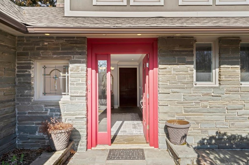 9 Woodland Way, Weston, CT 06883-2416
