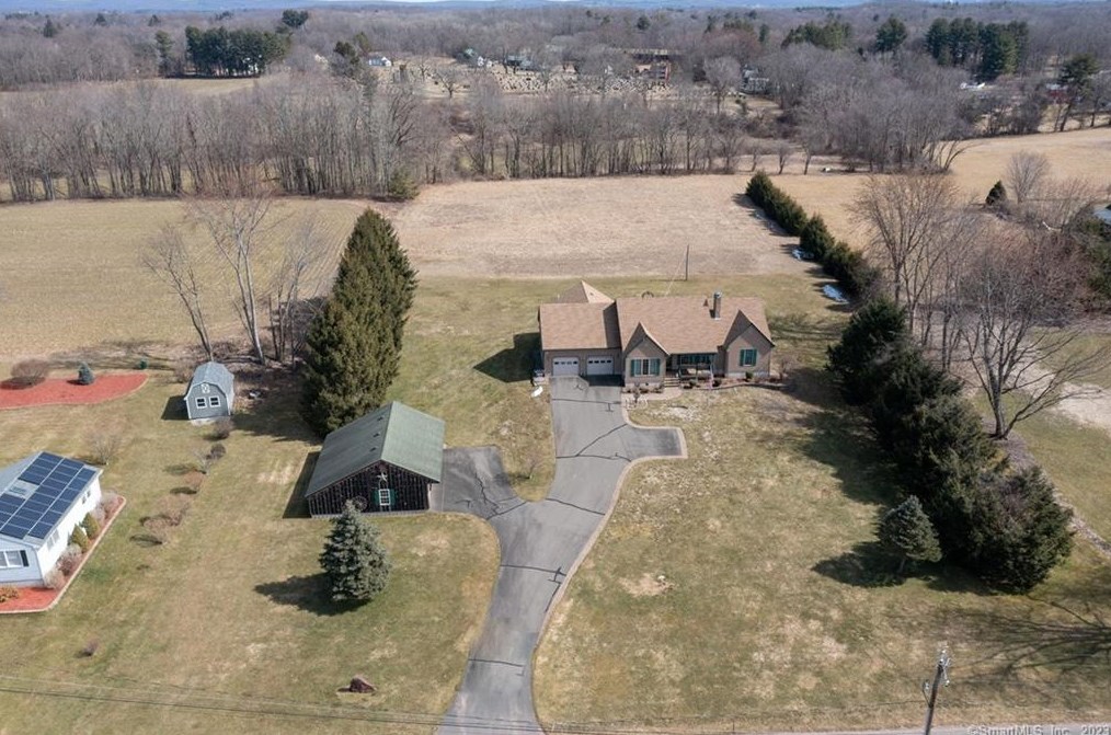 27 Norton Rd, East Windsor, CT 06016