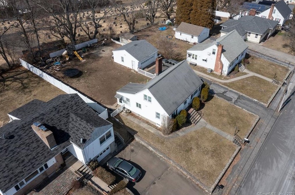 54 Indian Ave, Derby, CT 06418