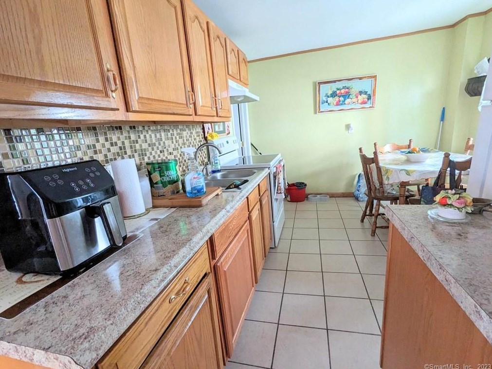 46 Norfolk St, Torrington, CT 06790