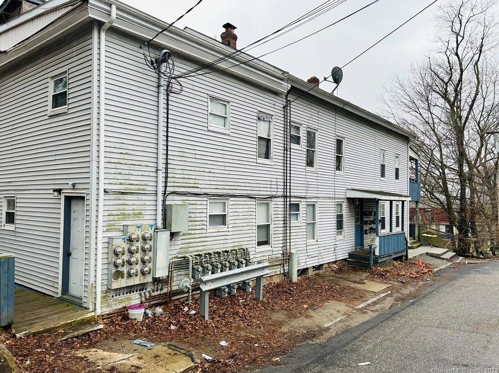 21 Franklin St, Putnam CT  06260-2046 exterior