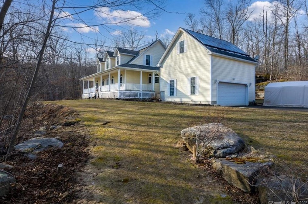19 Sunset Farm Rd, Deep River, CT 06419