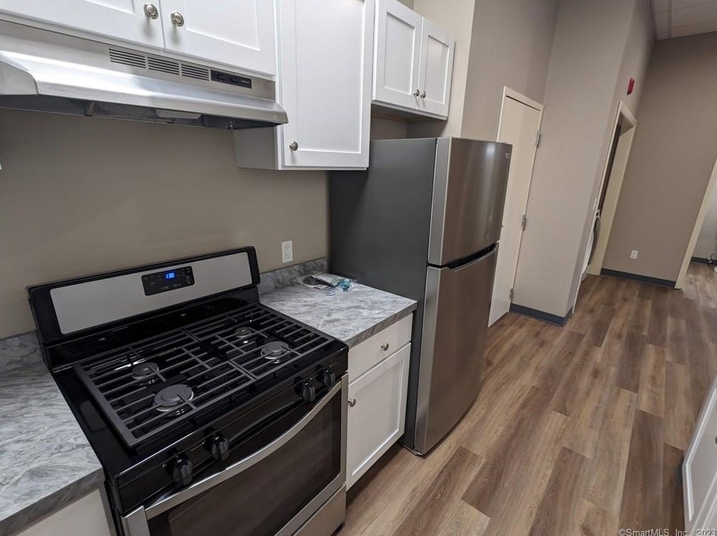 100 Church St #2a, Union City, CT 06770
